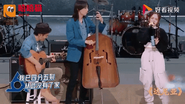 澳门一码一肖一特一中管家和老师从舞台坠落与老师从舞台坠落视频