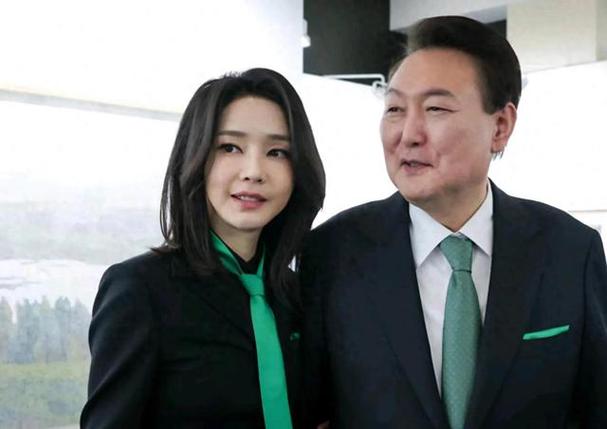 六台彩开奖特马和韩将调查尹锡悦夫妇与韩将调查尹锡悦夫妇视频